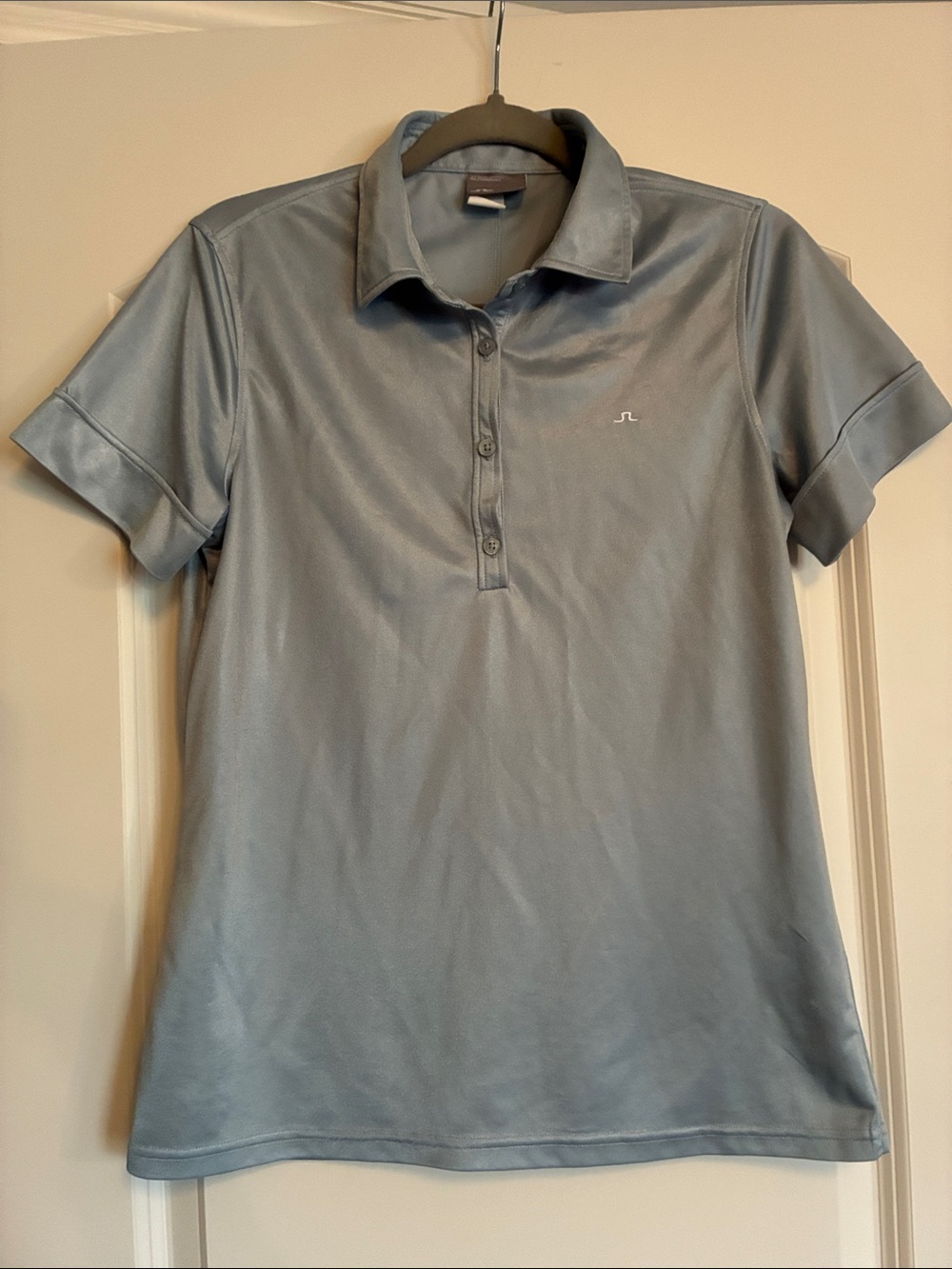 J.Lindeberg Women’s Light Gray/Silvery Short Sleeve Polo with Subtle Logo—golf